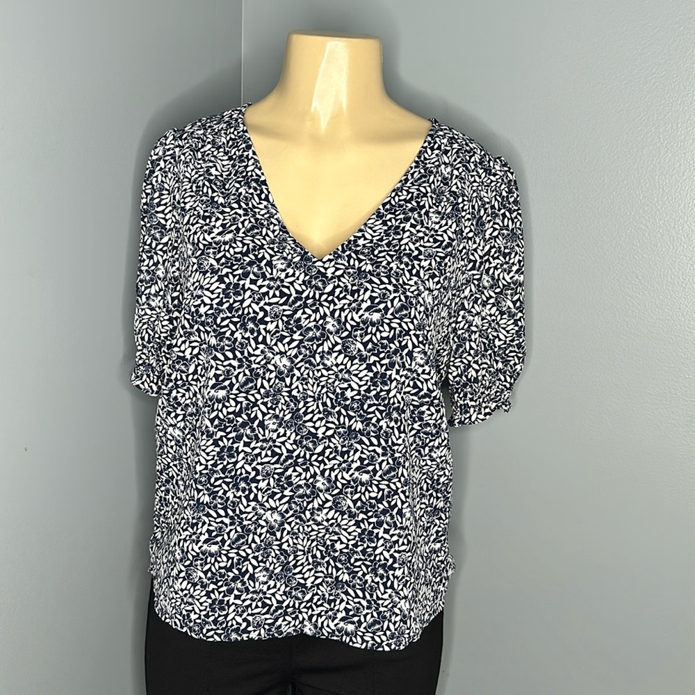 J.Crew smocked crinkle puff-sleeve top, navy floral blouse NWT size S